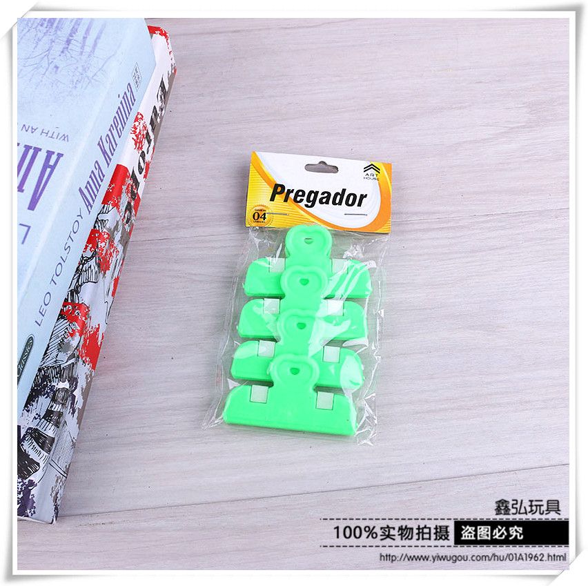 家用绿色塑料夹精品 塑料工艺品夹子 多功能防风固定塑料小夹子详情图2