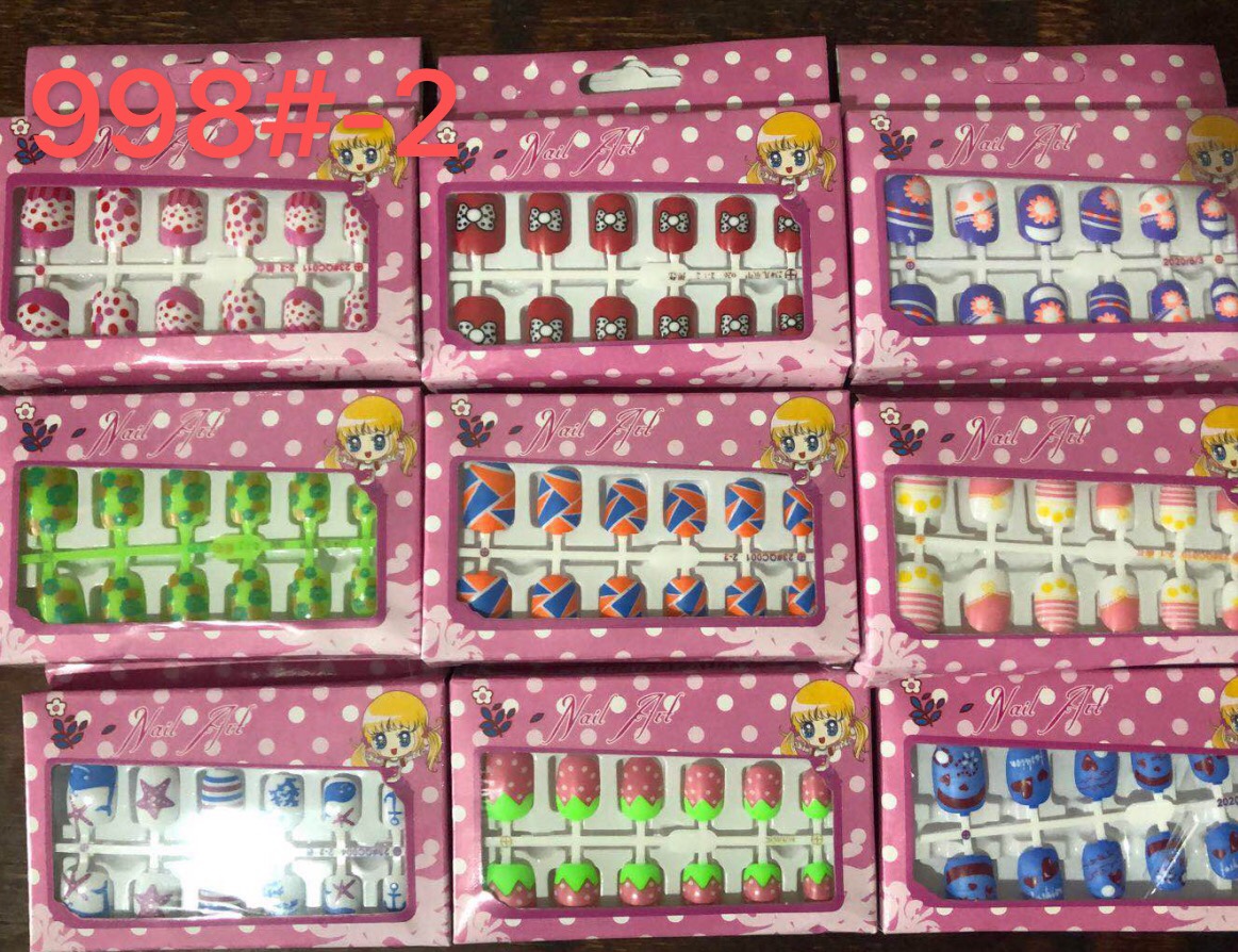 Nail art patches, fake pieces