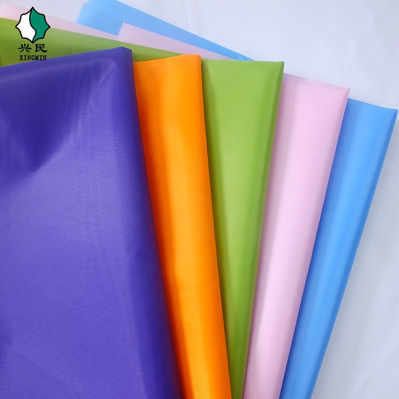 Factory direct sales of 210d polyester Oxford fabric 2018 yarn-dyed lining fabric for sofa and luggage, waterproof and guaranteed Application Scenario