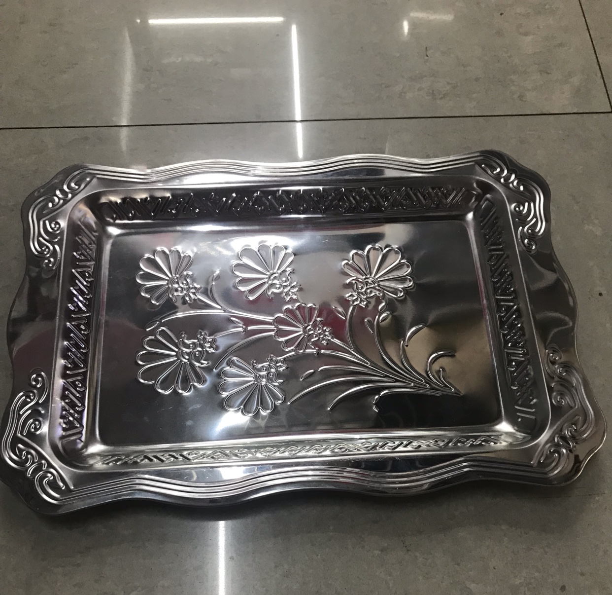 Large flower plate 55*37 thumbnail
