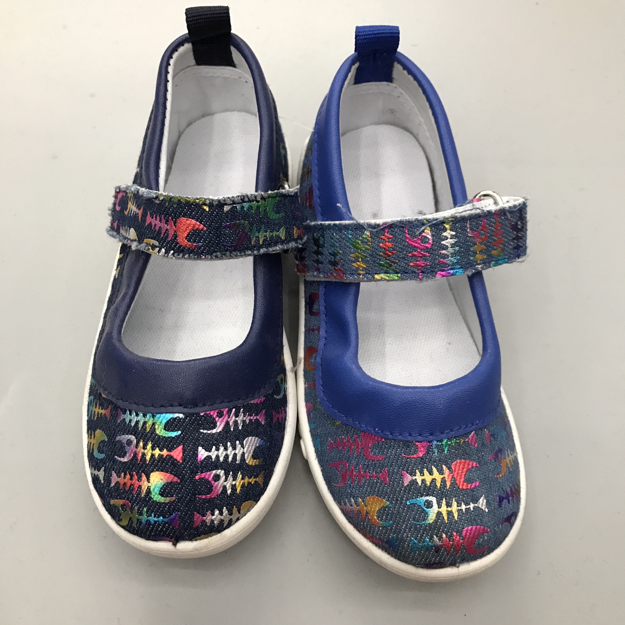 Printed denim canvas shoes