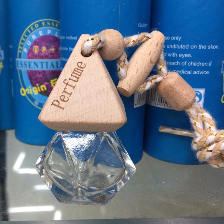 6ml菱形香水瓶 玻璃香水瓶挂件 金字塔盖+菱形瓶 可定logo