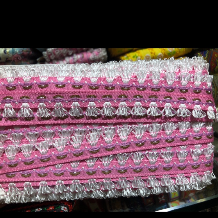 1.5Cm Hand-Held Little Girl Skirt Ethnic Lace Embroidery Handmade Diy Clothing Crafts Accessories Application Scenario