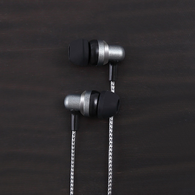 Direct sales from the manufacturer of gaming headphones. Best-selling in-ear headphones are suitable for use on mobile phones, tablets, etc., with microphones for karaoke and calls Application Scenario