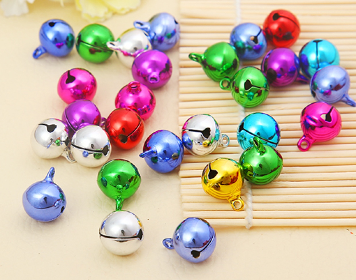 Copper vacuum small bells, D1Y jewelry accessories, bracelets, anklets, earrings, necklaces and accessories Specification image