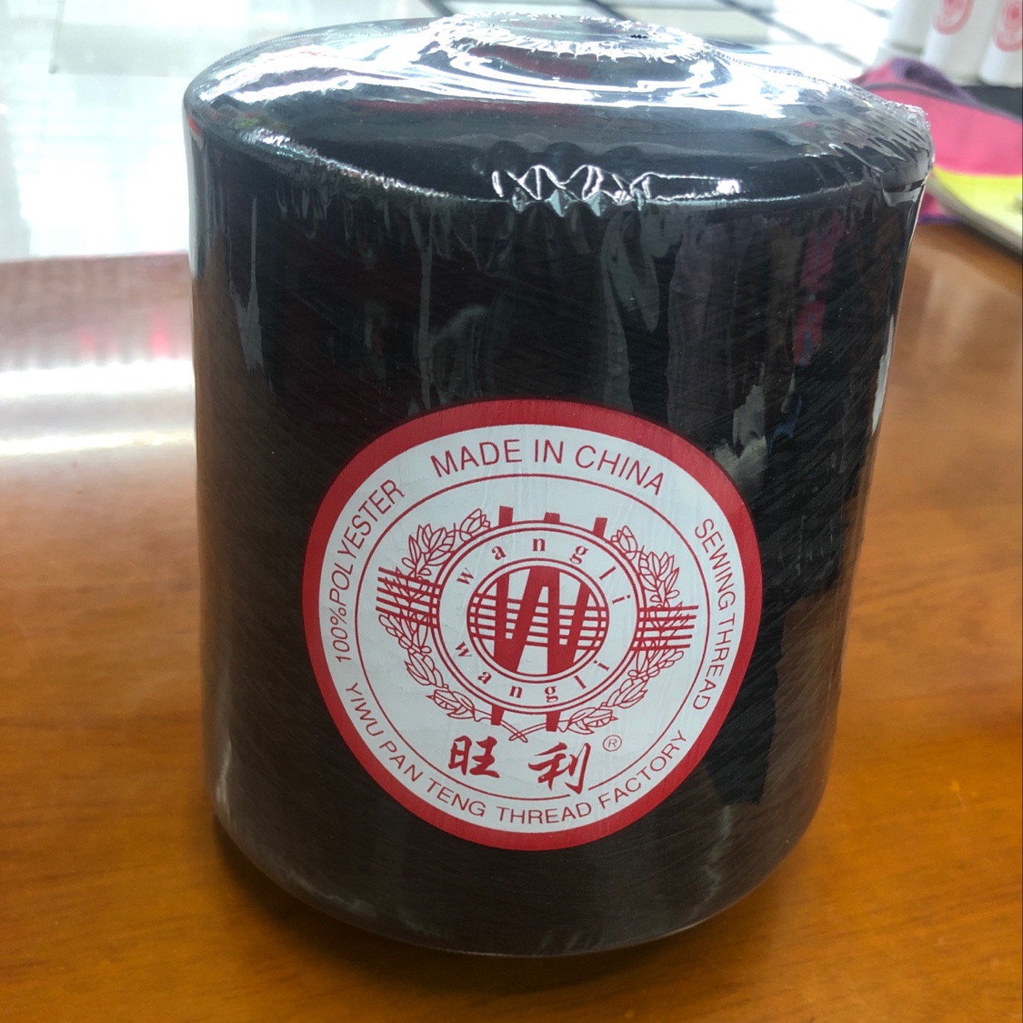 攀腾制线厂家150D黑色低弹锁边丝600克厂家直销攀腾制线详情2