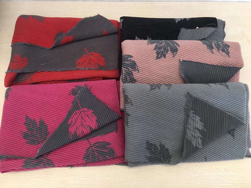 Stylish Wrinkling All-In-One Scarf For Autumn/Winter 2020
