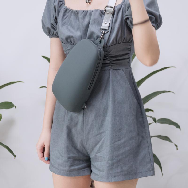 2020新品多功能斜跨单肩包硅胶包时尚女包创意礼品防水Switch包详情图4