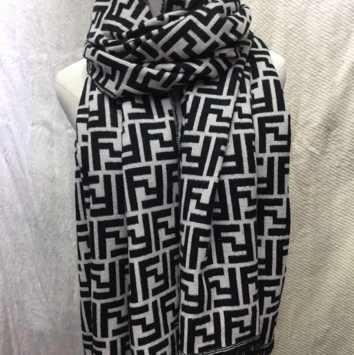 New Men's And Women's Scarves For Autumn And Winter 20 Specification drawing