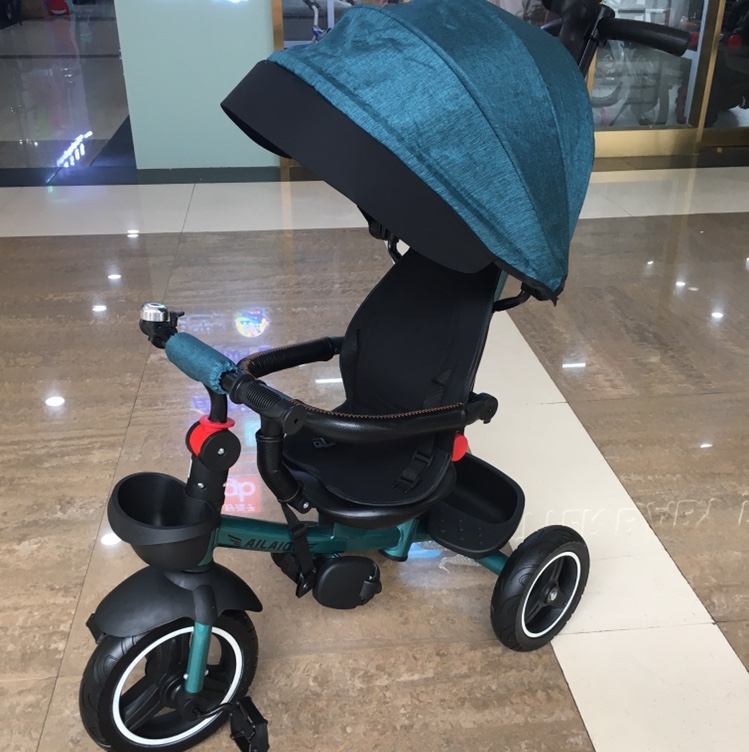 360度旋转三轮车8128