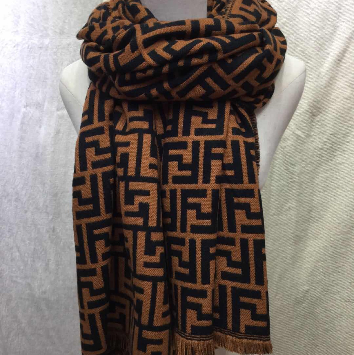New Men's And Women's Scarves For Autumn And Winter 20 undefined