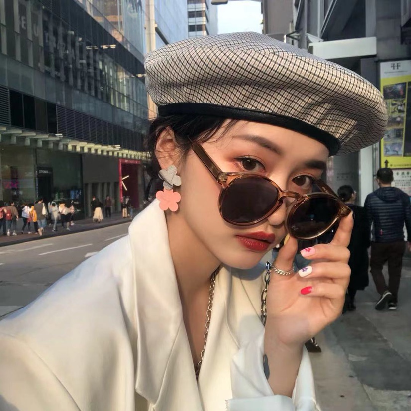 Sunglasses for summer travel protect against UV rays