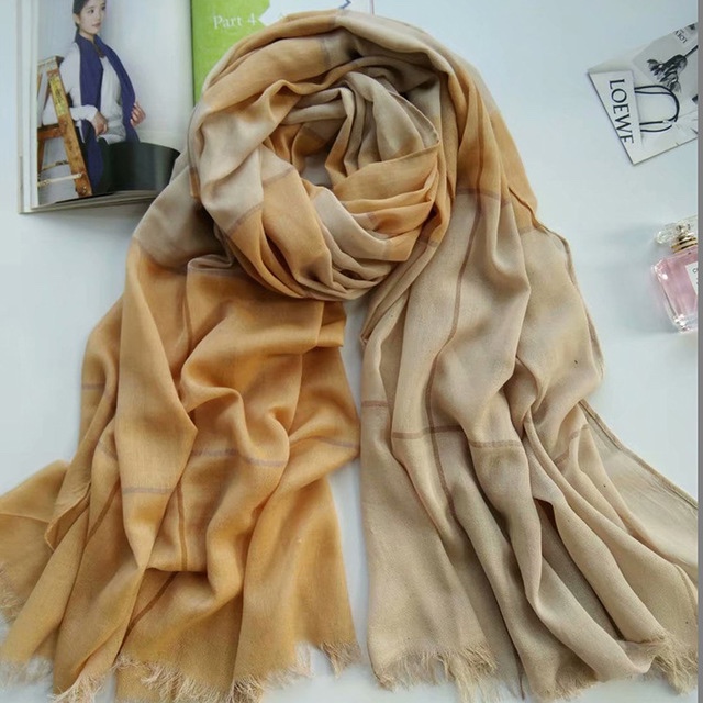 Autumn And Winter New Extra-Large Imitation Wool Plaid Scarf details Picture