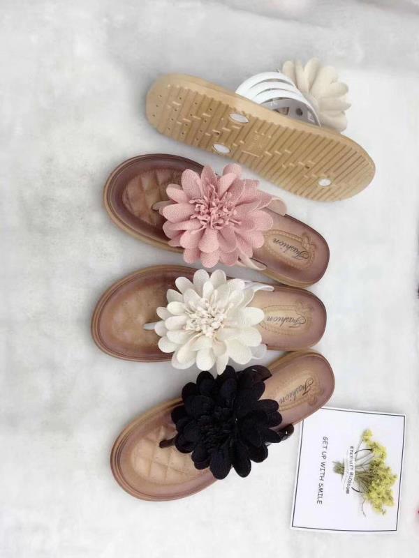 A hot seller of new fashion sneakers 123657 thumbnail