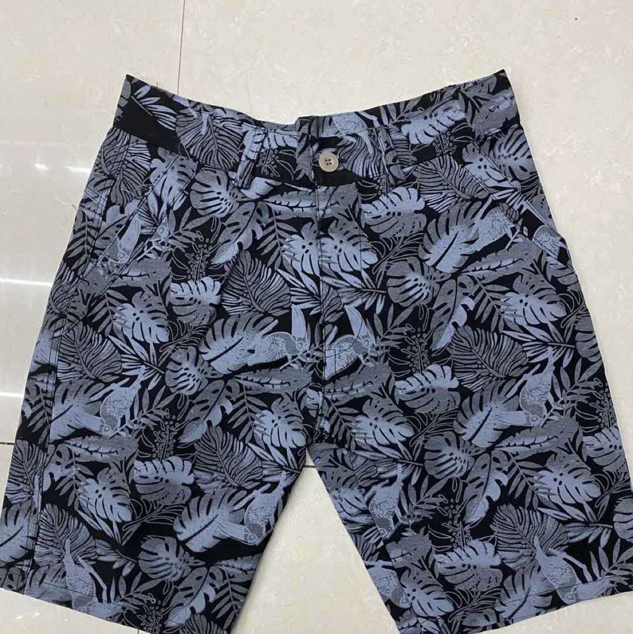 5 pants thumbnail