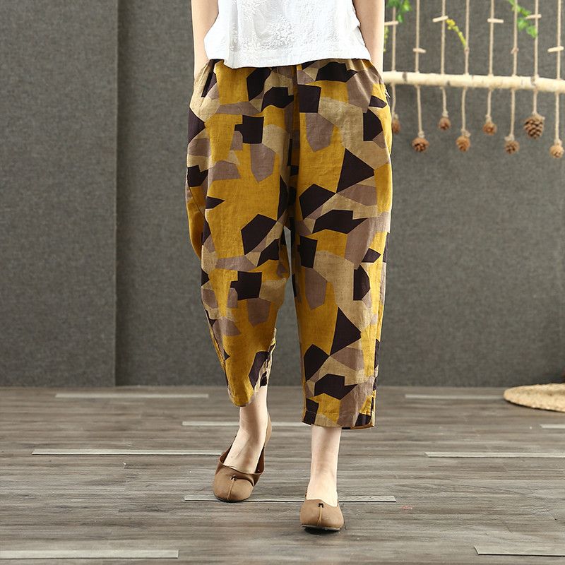Spring/Summer 2020 Loose printed vintage linen thin women's cotton and linen nine-inch pants details Picture