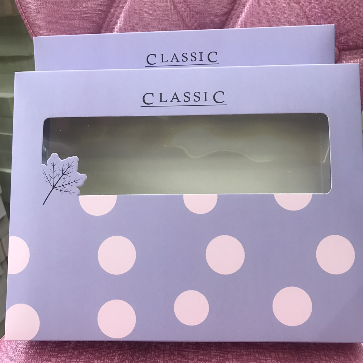 Factory direct sales of fashionable and eco-friendly polka dot large and small boxes 6666