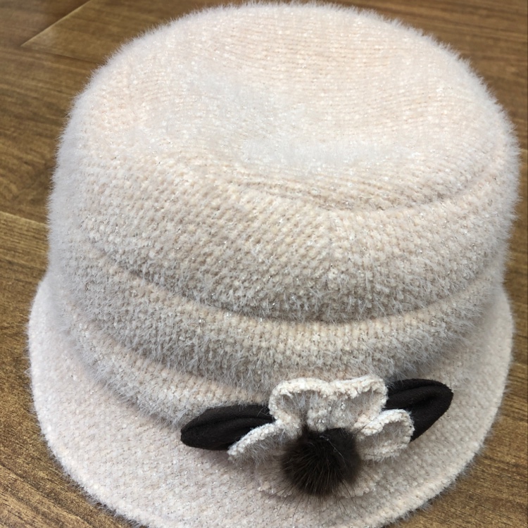 Knitted fabric, 50 percent wool thumbnail