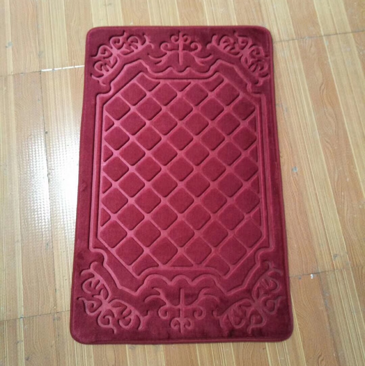 Plain embossed floor mat ~ 1