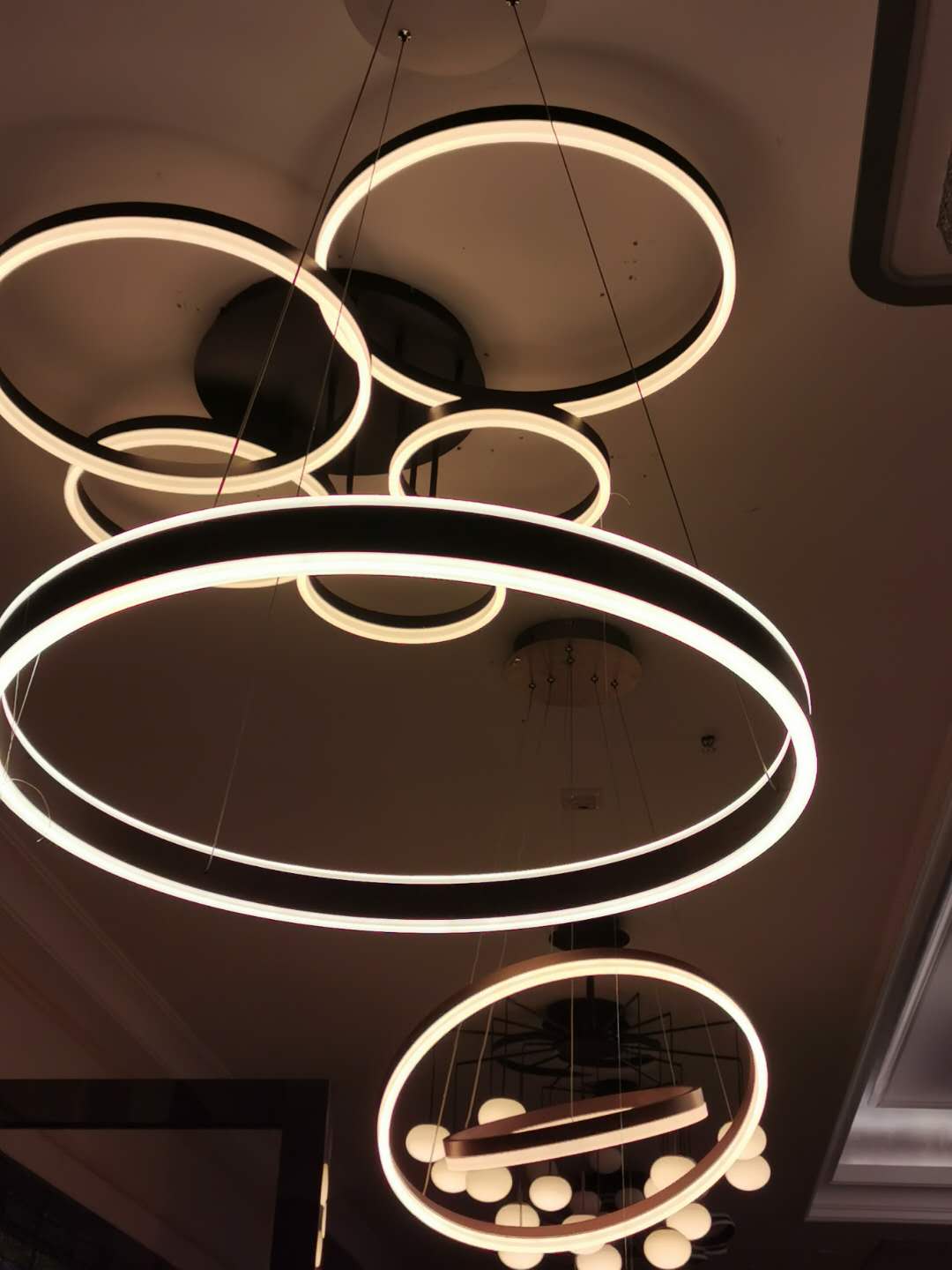 Dingju Premium Lighting Fixtures, Premium chandelier 133A0175, modern and light luxury living room lighting fixtures, elegant and simple lighting fixtures detail image 3