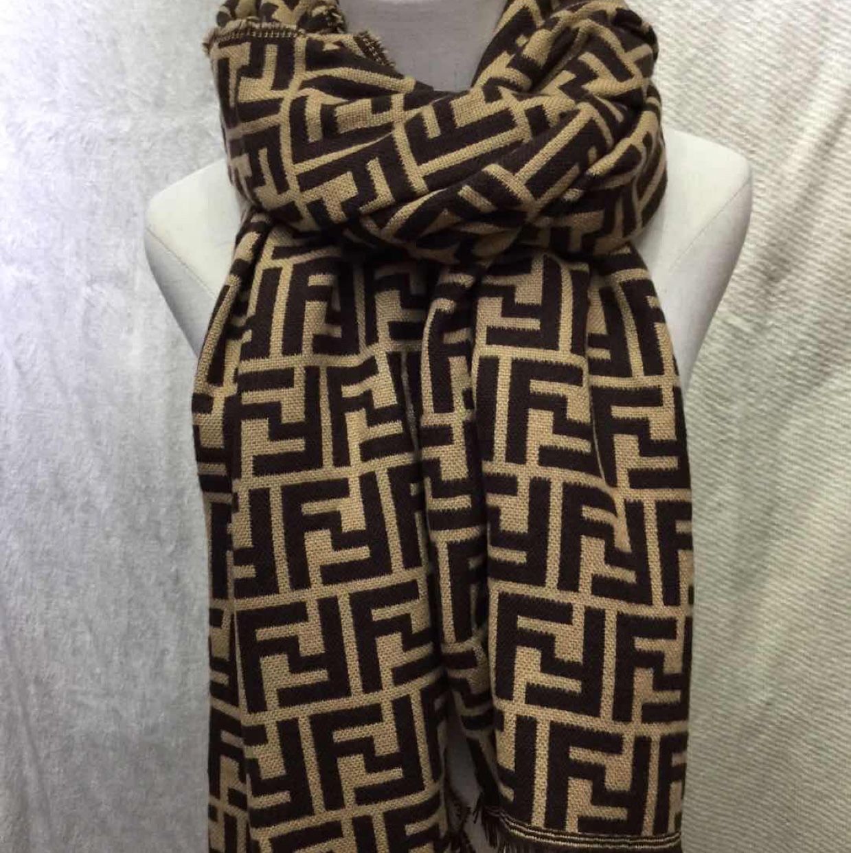 New Men's And Women's Scarves For Autumn And Winter 20 undefined