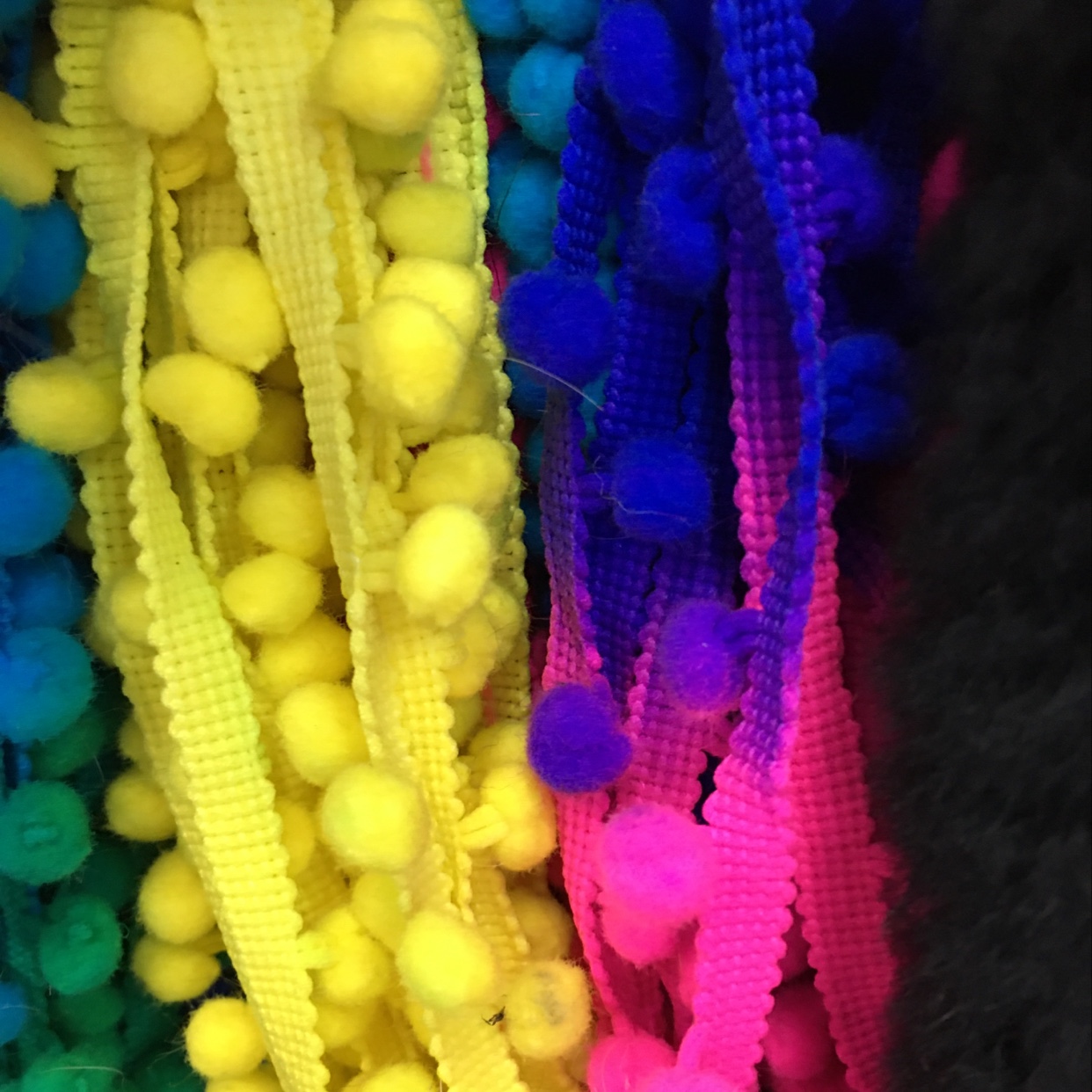 Ball Lace details Picture