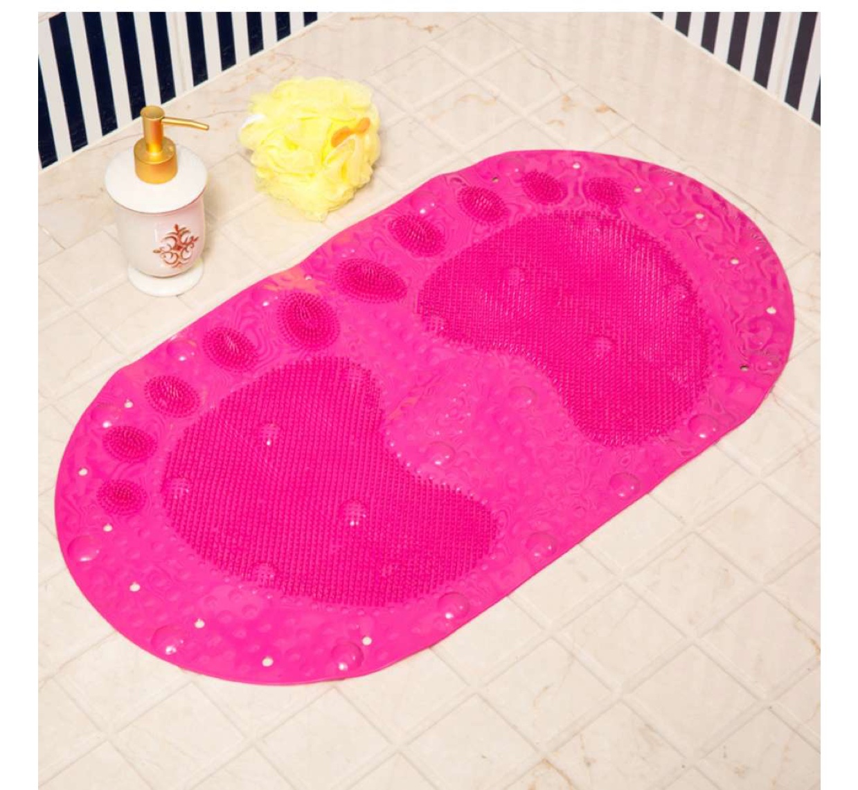 Oval foot bathroom mat
