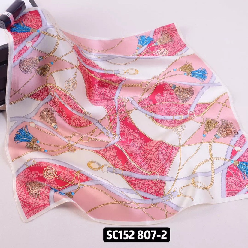 New Women's Silk Square For Spring 2020 details Picture