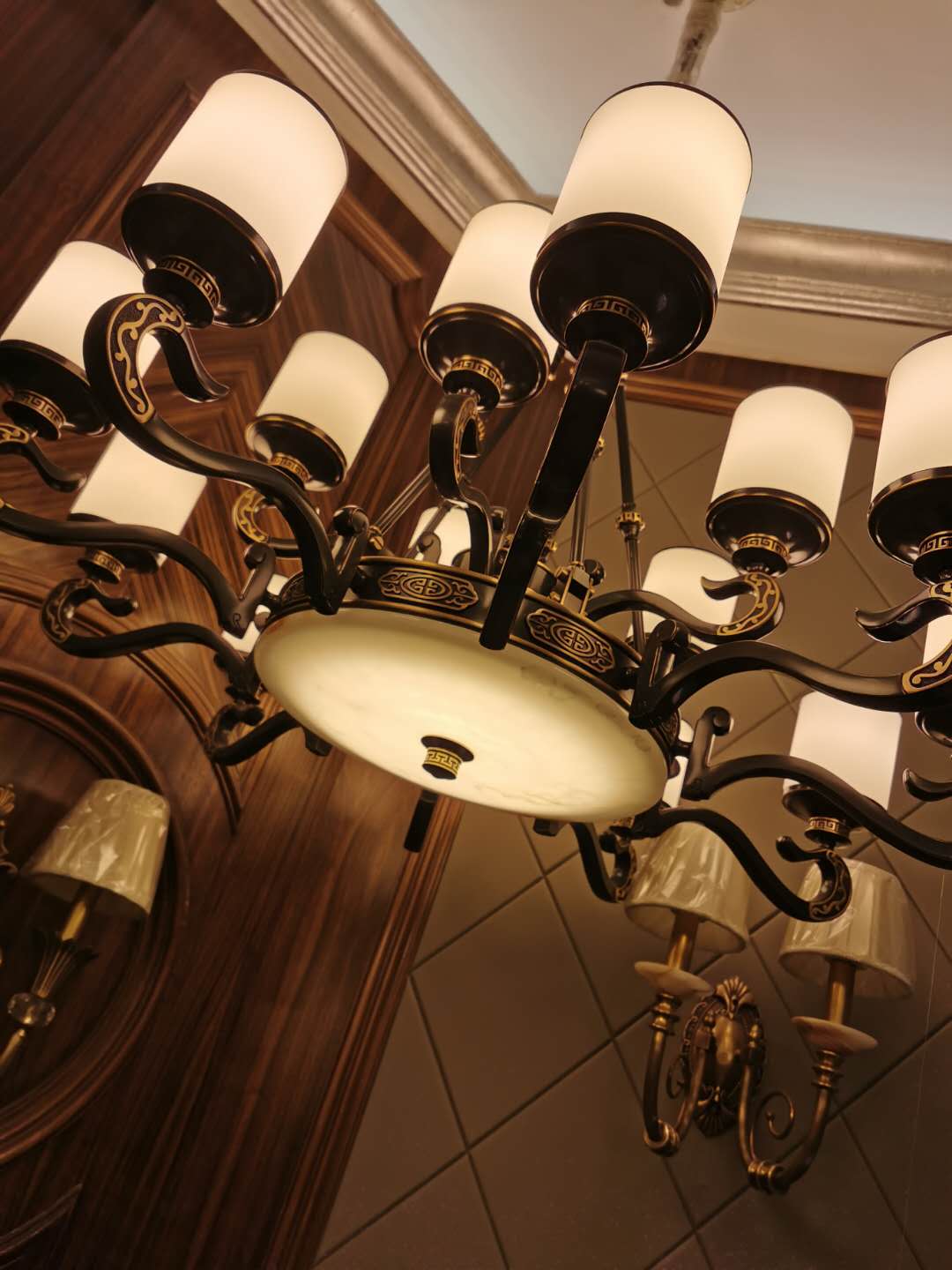 The new Chinese-style zinc alloy jade Orchid Hollow Valley series chandelier under Dingju Lighting of the National trend series detail image 3