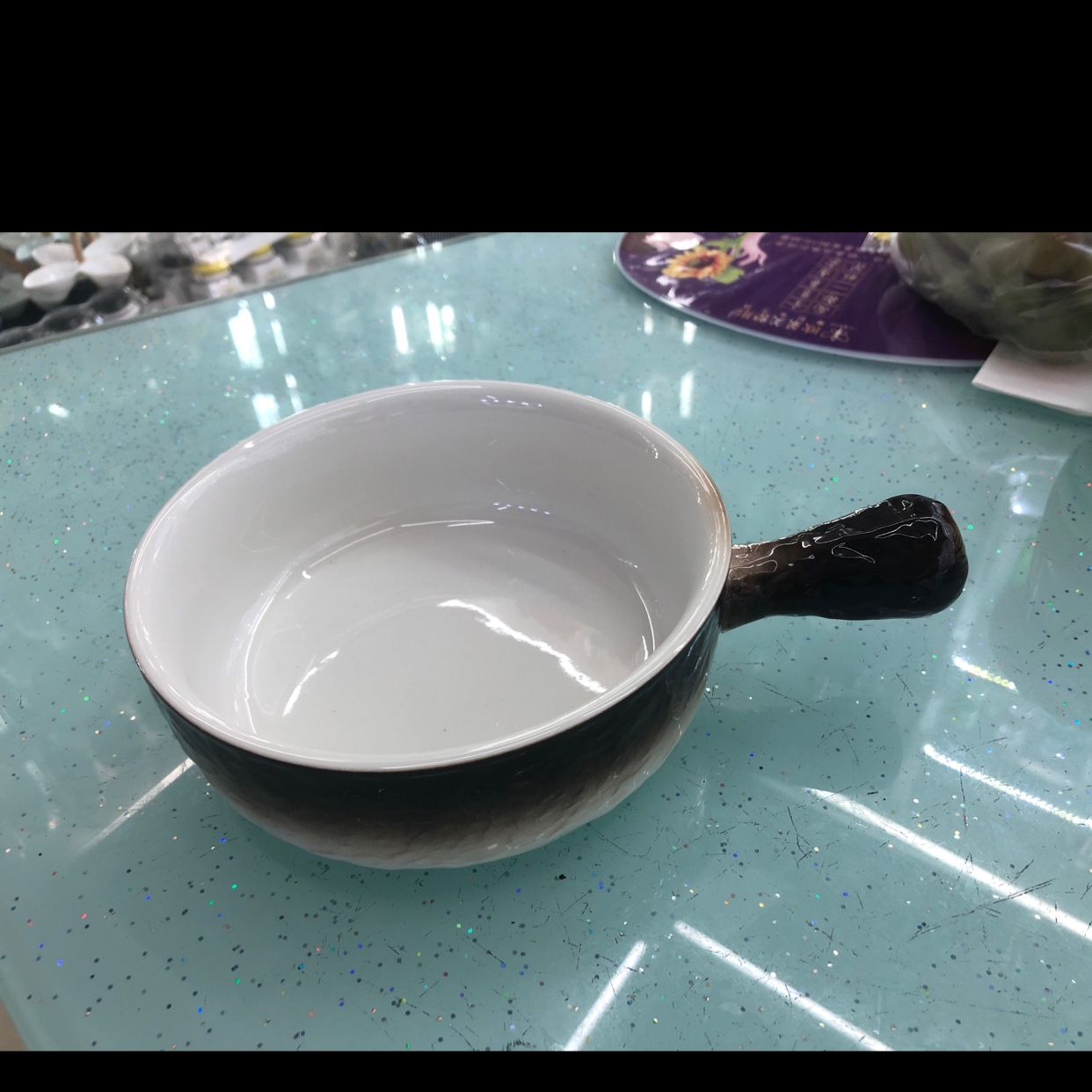 Ceramic bowl thumbnail
