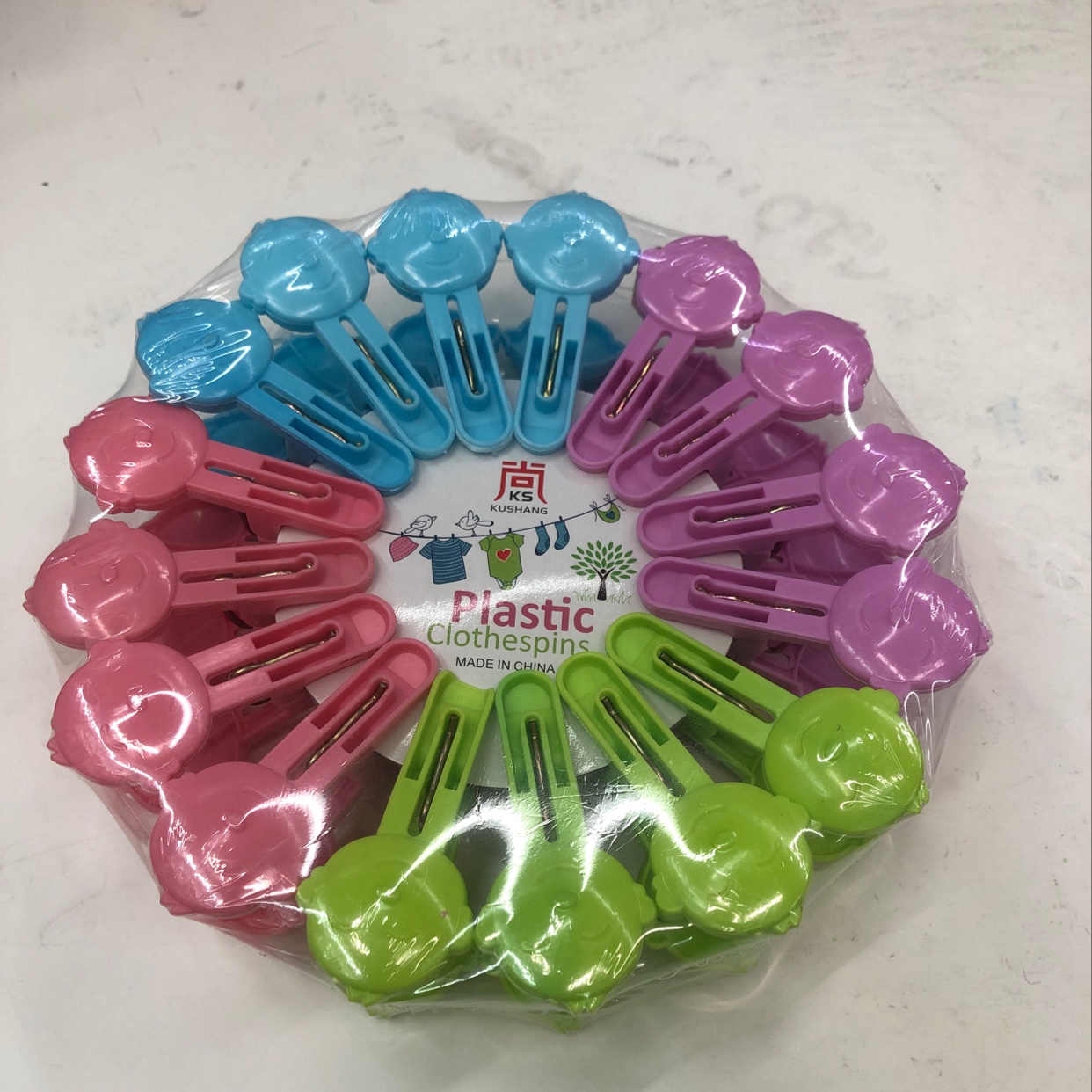 Plastic Clothespins