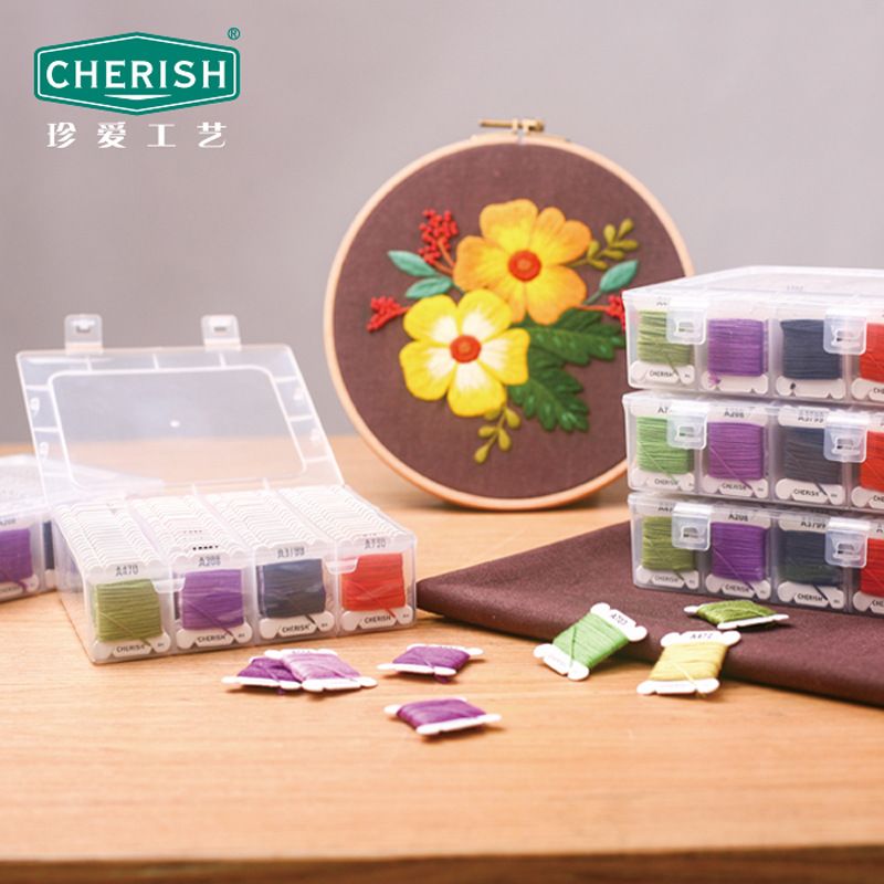 4米涤纶板（80色)塑料盒装产品图