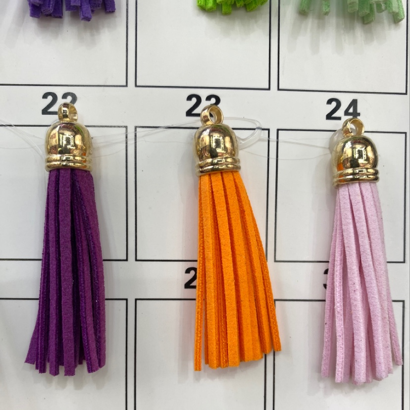 5公分韩国绒流苏白底实物图