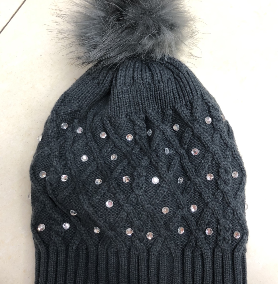 Knit plaid dot cap thumbnail