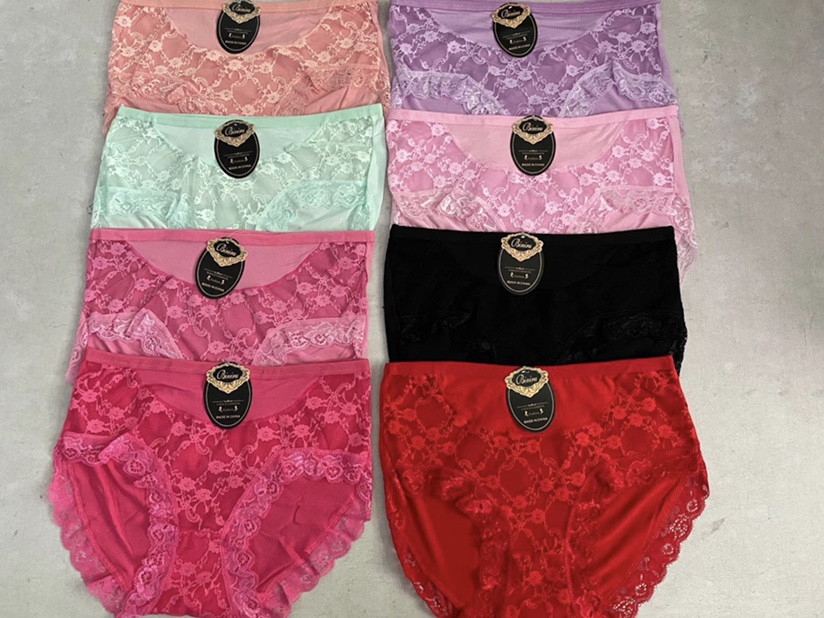 Women's underpants with silk floral thumbnail