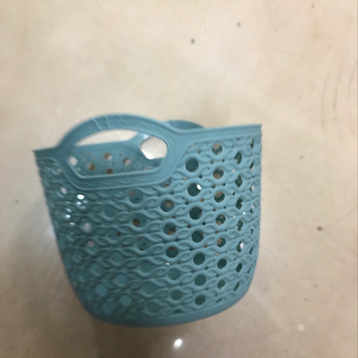 سلة بلاستيكية Specification image