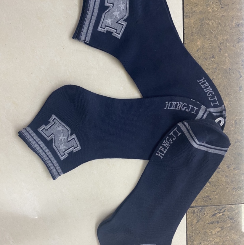 Male socks 4 ship thumbnail