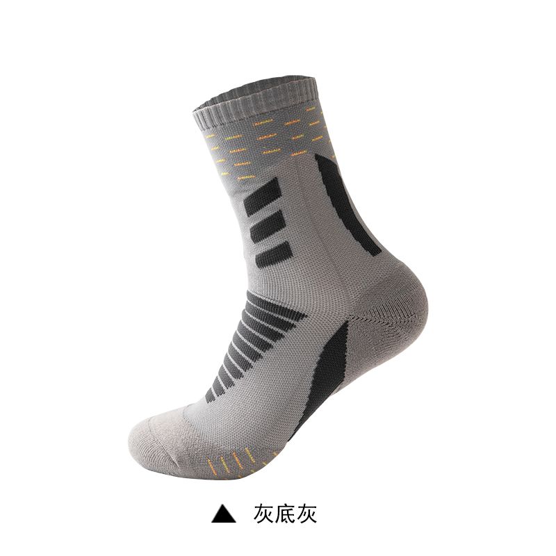 Mid-calf blue ball socks for men's running and fitness Application Scenario