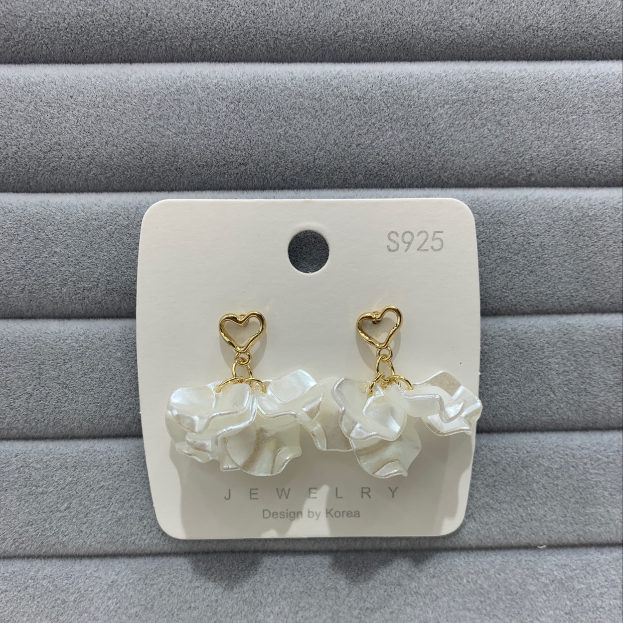 S925 pearl leaf earrings thumbnail