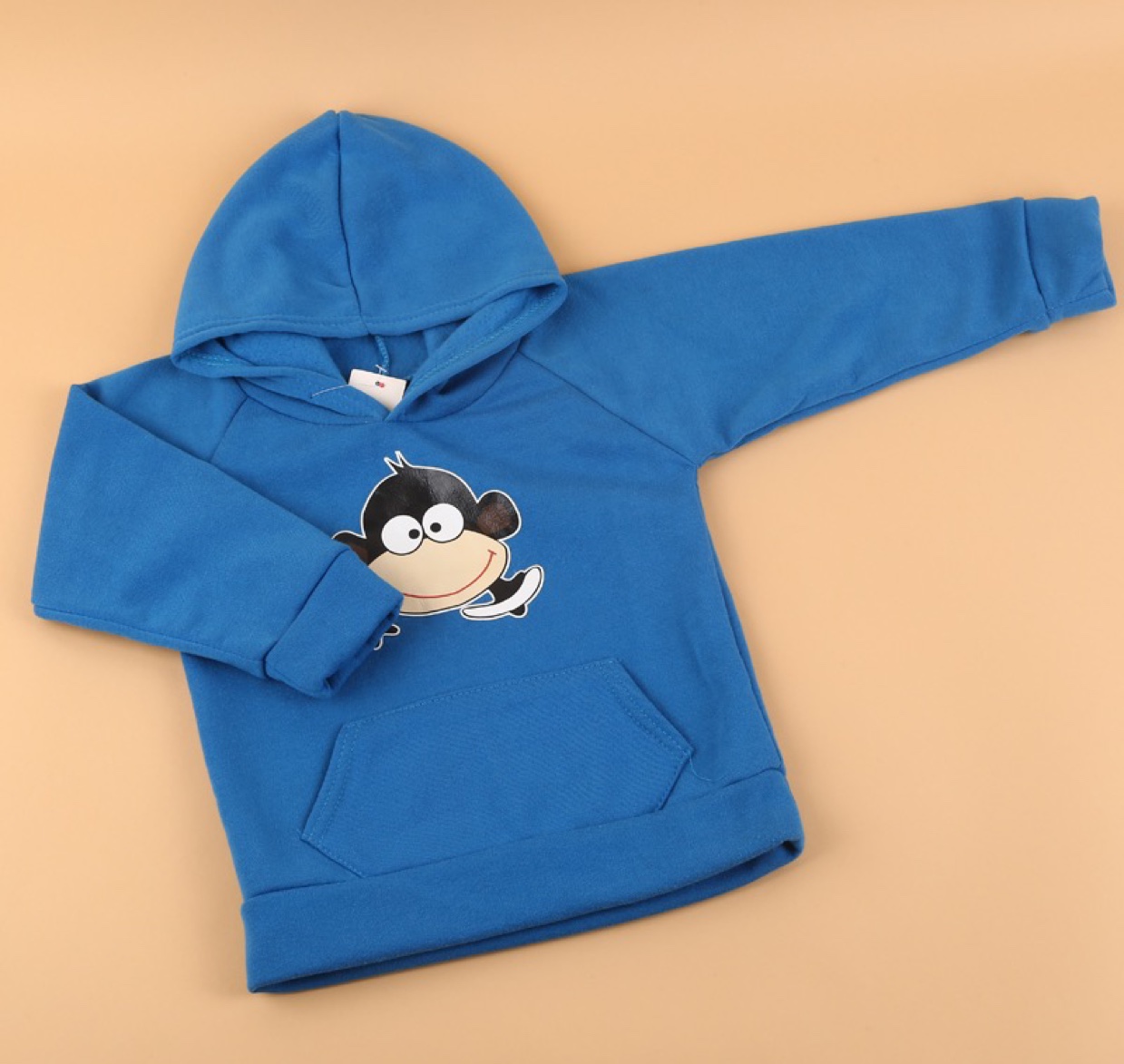 A boy's pantsuit with a fleece hoodie and a cartoon motif embellished with two pieces thumbnail