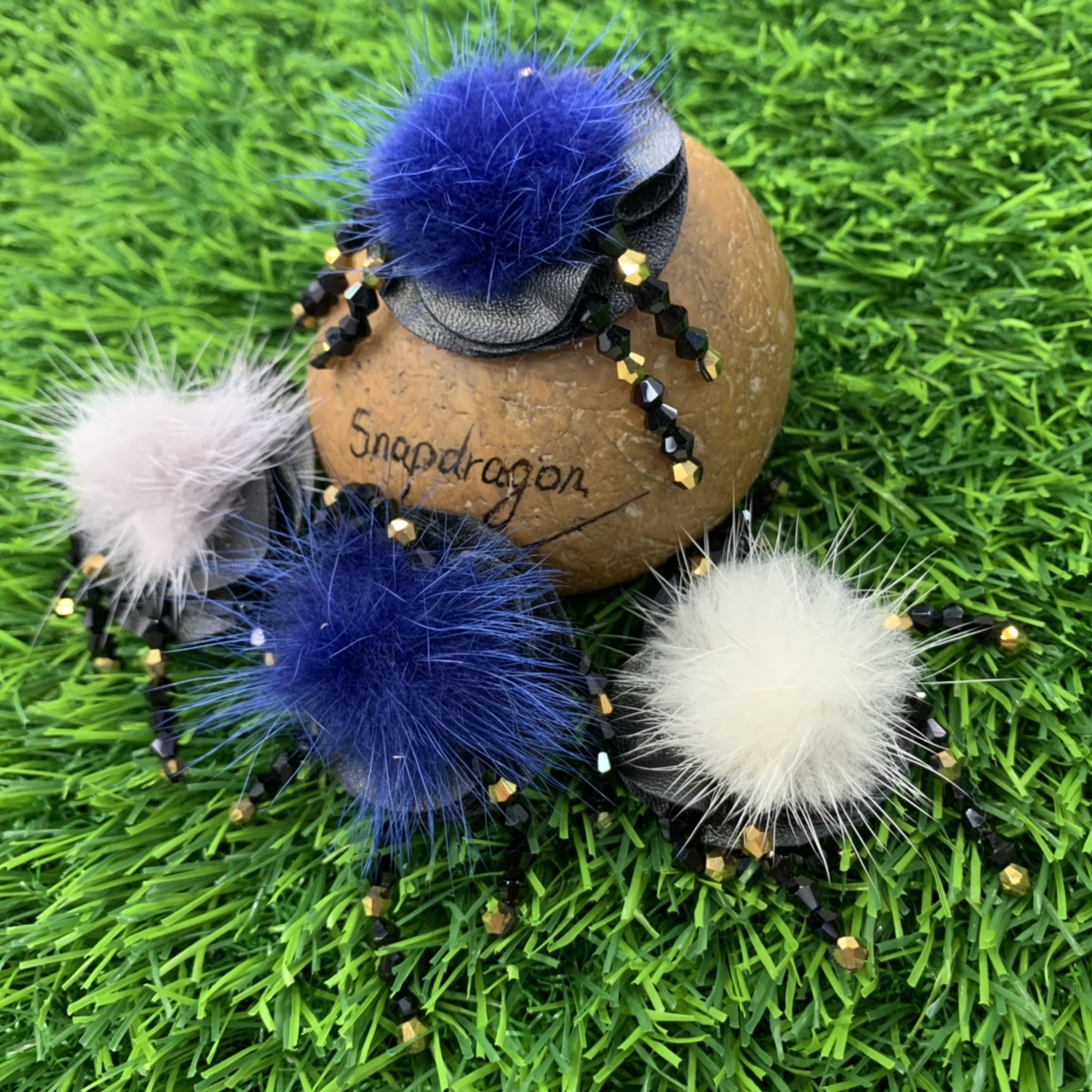 黄金胸饰实物图