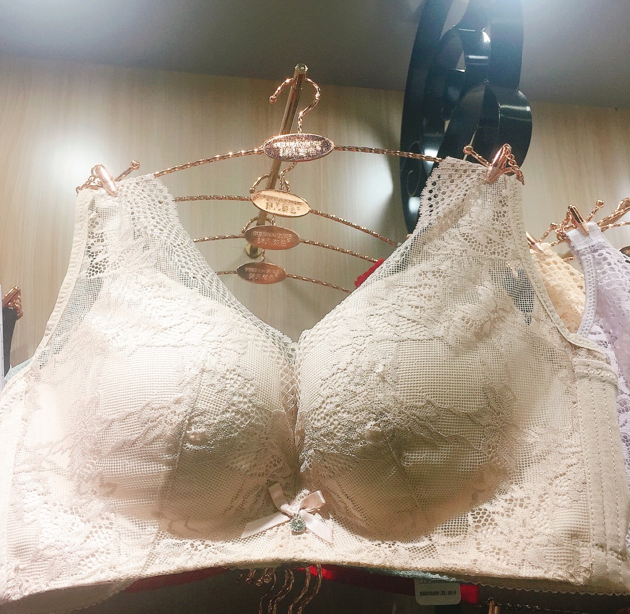 非凡姿色#1399#内衣女无钢圈蕾丝网纱文胸舒适透气调整型女士胸罩
