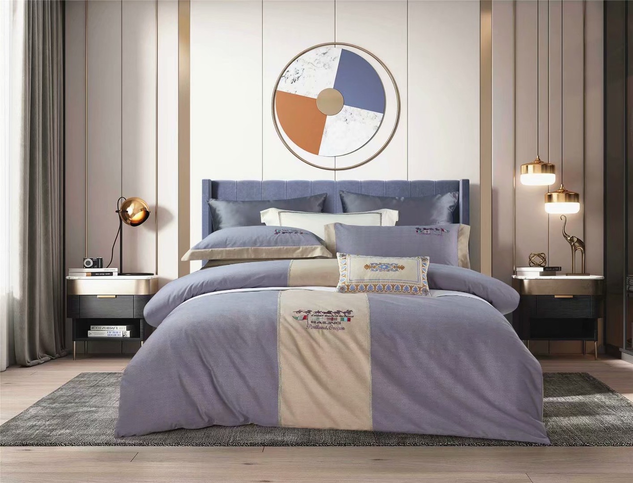 New all-cotton 100-count active embroidery brushed 4-piece set, light luxury and simple special edition embroidery! Item Picture