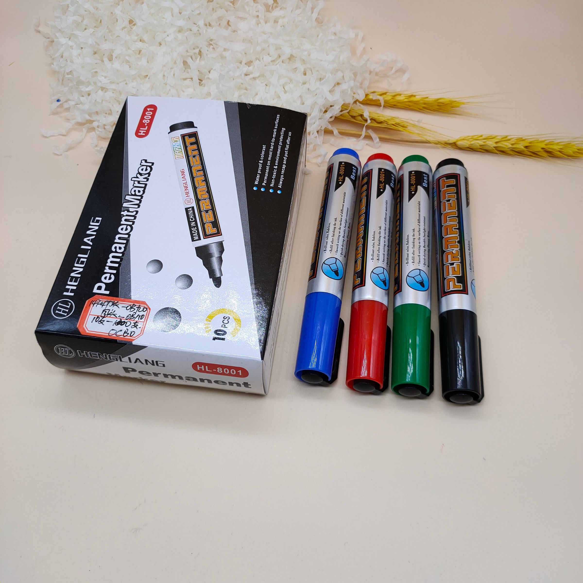 Four - color single - head marker oil marker logistics marker pen marker pen