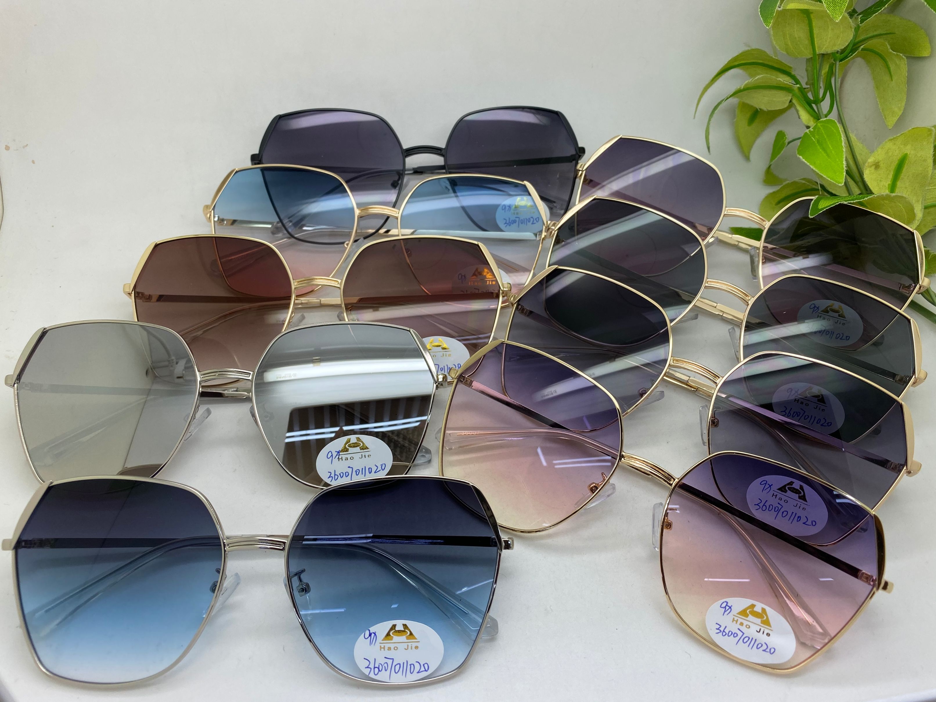 义乌好货 36007-时尚金框太阳镜多边男女同款详情1