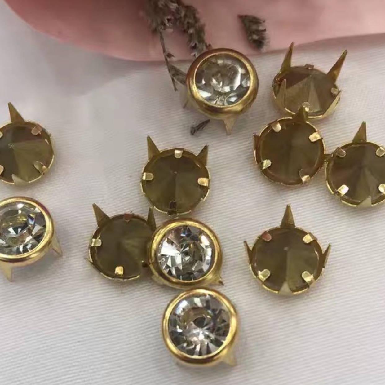 10Mm Eight-Claw Drill Four-Claw Inlaid Diamond Automatic Machine Drill Nails Clothing Shoes Bag Diy Accessories Specification drawing