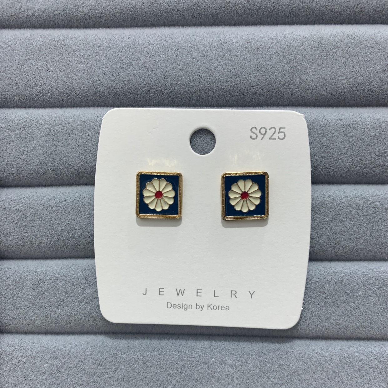 S925 oil stud thumbnail