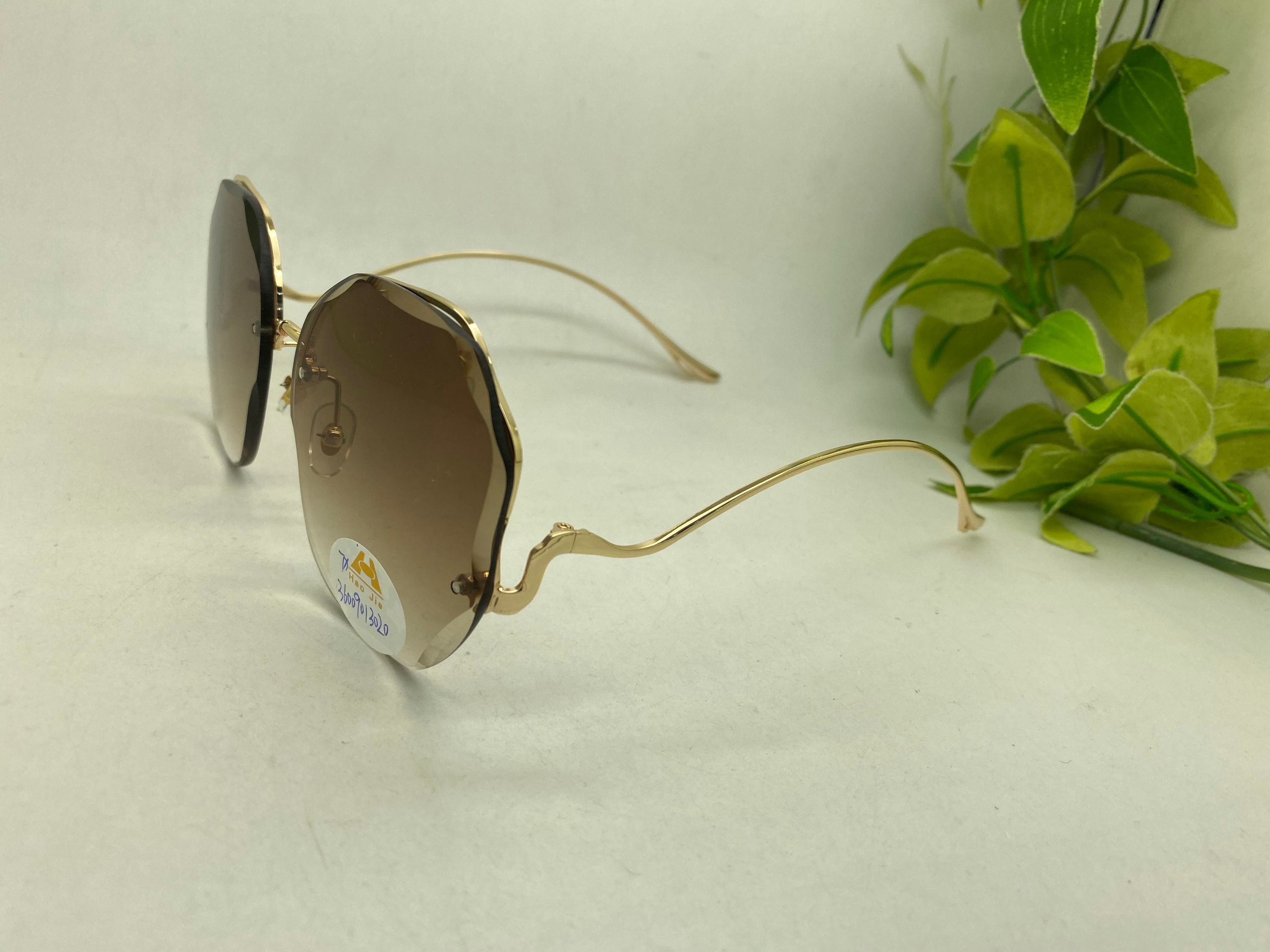 Yiwu Good Goods 36009 2020 New Style Sunglasses without frames details Picture