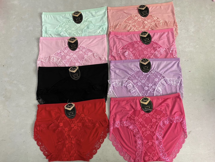 Lady's underpants Ray