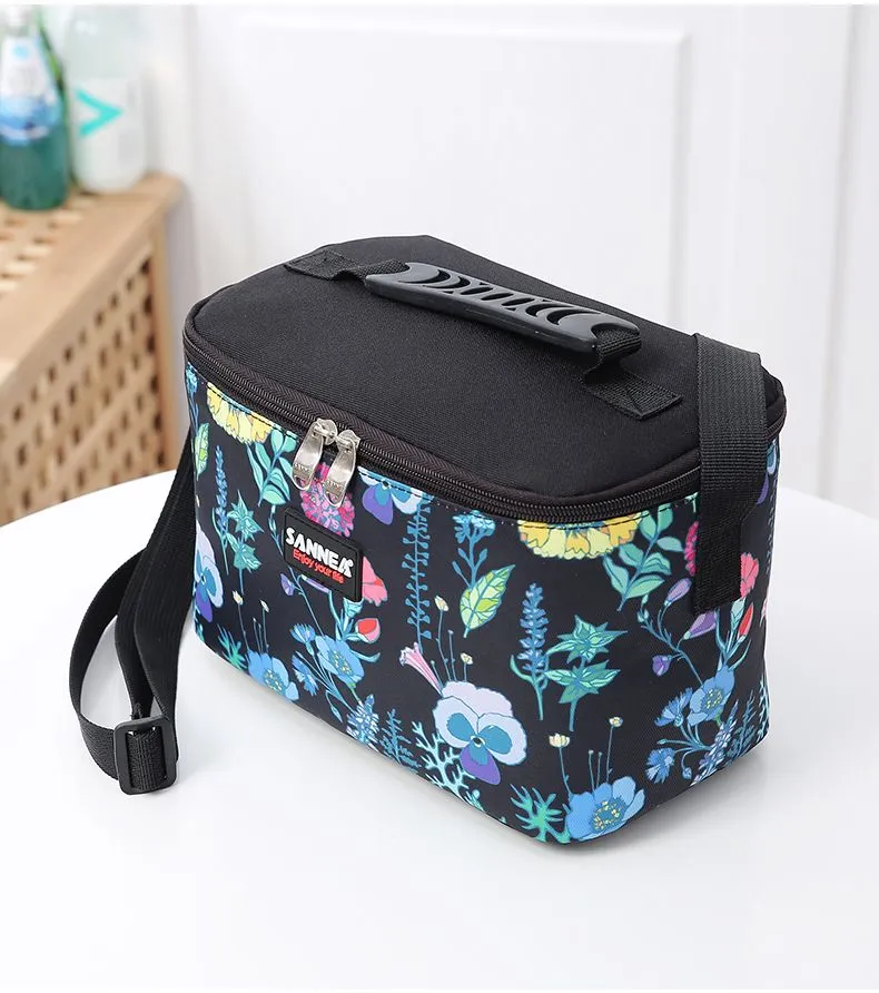 SANNE's new lunch bag, hand-held waterproof bento bag, creative insulated bag, cartoon outdoor picnic cold preservation bag detail image 9